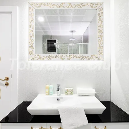 Lejlighedshotel Melda Palace 3*