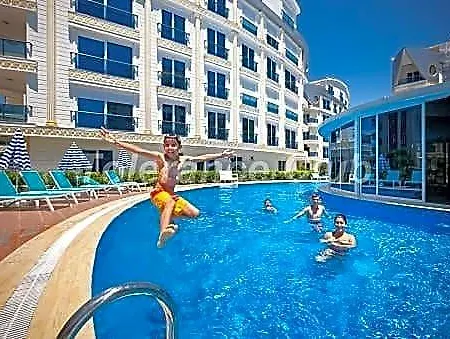 Melda Palace 아파트호텔 안탈리아