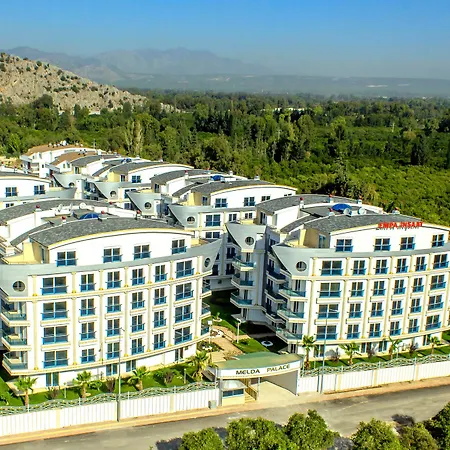 Hotel de apartamente Melda Palace