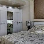 Lägenhetshotell Melda Palace 3*