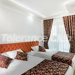 Melda Palace Lägenhetshotell Antalya
