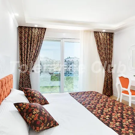 Melda Palace Aparthotel 3*